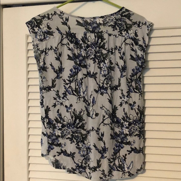 Loft Outlet Sleeveless Blue/Grey Floral Top Small - Picture 3 of 3